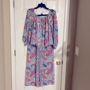 Adrienne Palazzo pants with matching top. Size Large